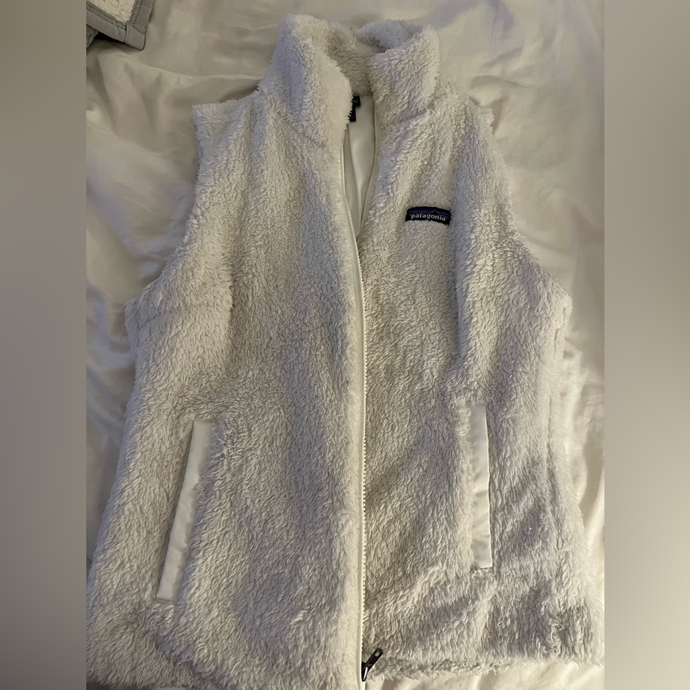 Patagonia Los Gatos White Sherpa Vest